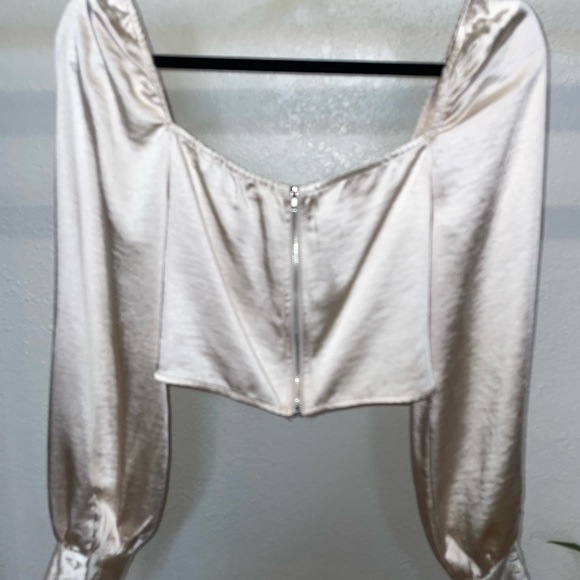 Silky Champagne crop top M - Picture 3 of 5